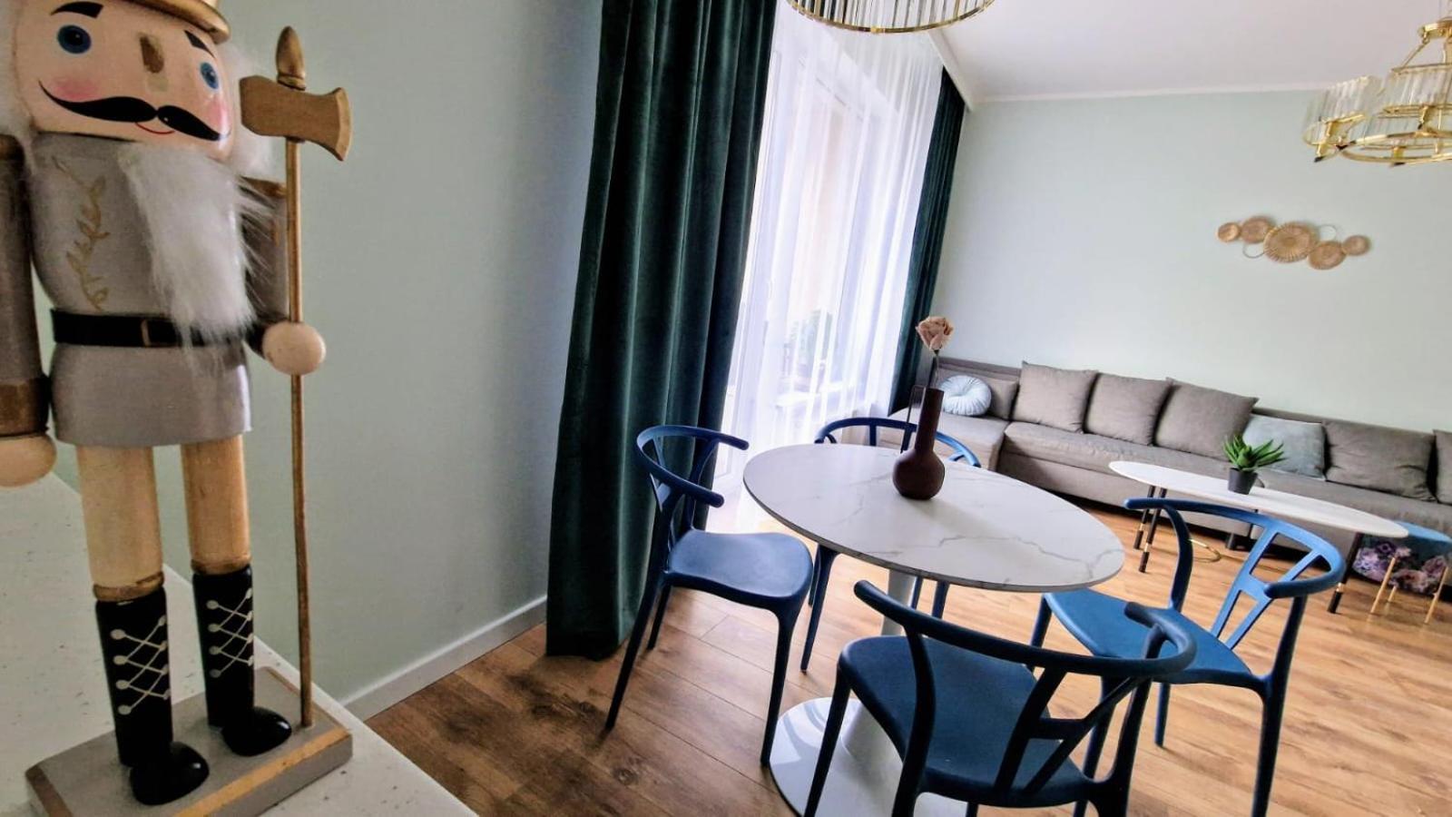 University District&City Gateaway Free Parking! Lodź Bagian luar foto